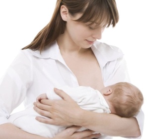 baby taken to hospital after breast feeding on drunk mom
