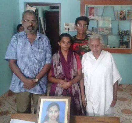 10407345_1507835292811668_393422440674096761_n