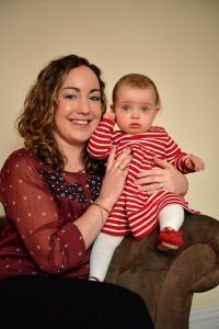 ©PRESS PEOPLE PICTURE MICHAEL BAISTER JENI BLUETT WITH 1-YEAR-OLD DAUGHTER PIXIE WHO SURVIVED HER TWIN LILLIE