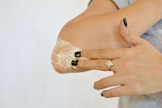 How to Get Rid of Dark Elbows5