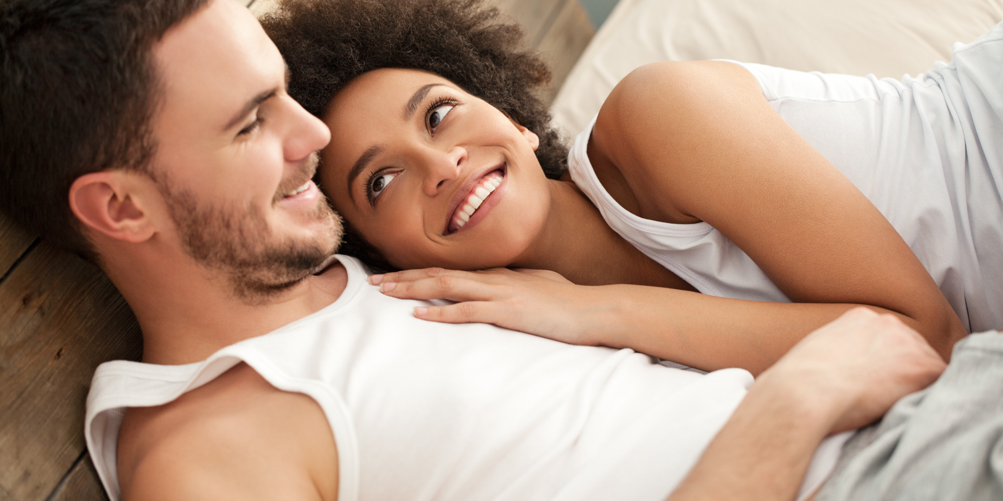 COUPLE-IN-BED