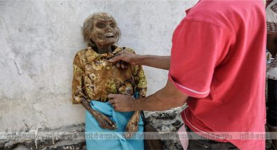 Ma'nene-Festival-in-Indonesia-sees-bodies-of-dead-relatives-dug-up-and-dressed
